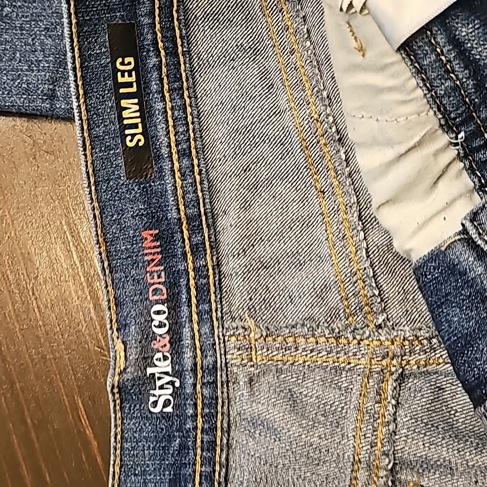 Womens Style & Co jeans - Picture 2 of 4